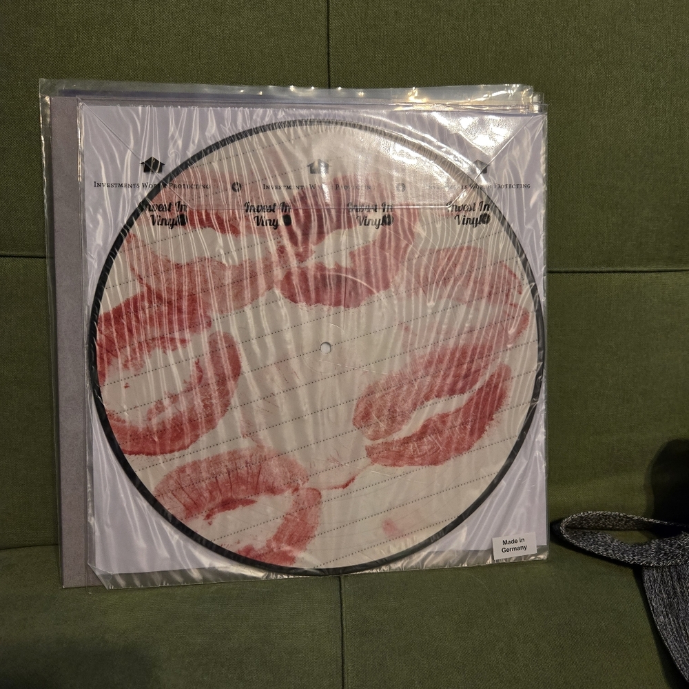 Short N Sweet Picture Disk
